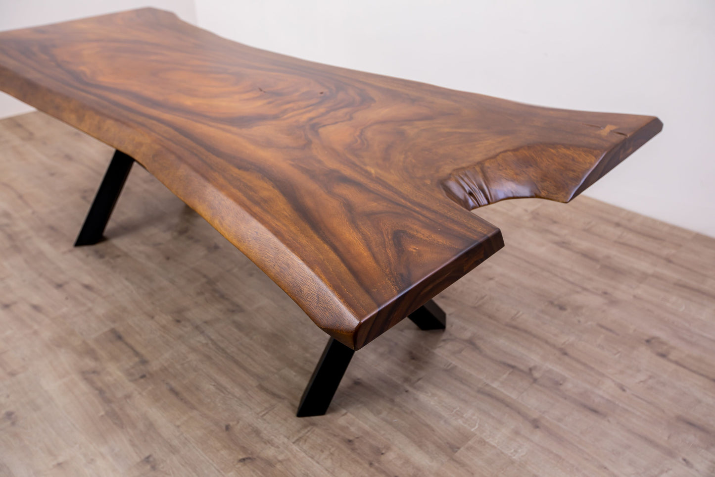 Acacia Slab 97x49" Live Edge, Smooth-Texture Milk Chocolate Finish